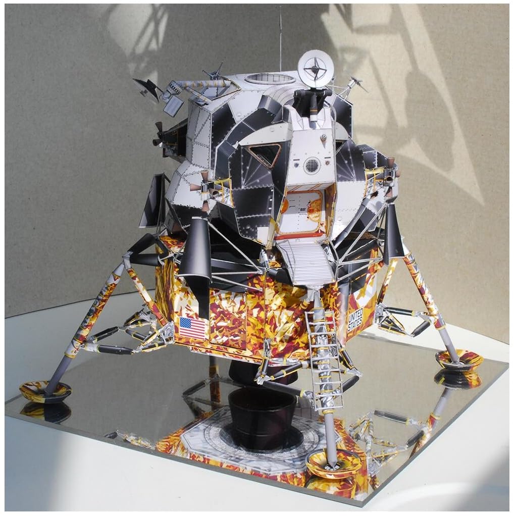 Amazon.co.jp: 3D 組み立て模型 ペーパークラフト 宇宙機 (アポロ13号